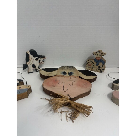 Vintage Wood Cow Lot 5 Pieces Free standing And wall Mounted - Picture 2 of 6